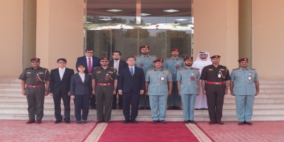 كلية الشرطة تستقبل وفدًا من جمهورية سنغافورة